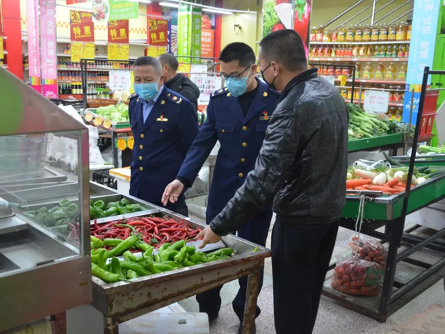 福建市場監(jiān)管部門全面強化食用農(nóng)產(chǎn)品批發(fā)市場“疫情戰(zhàn)況”監(jiān)管，保障食品安全供應(yīng)